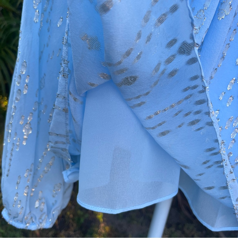 Lilly Pulitzer Light Blue top Noraleen Silk Fish Clip Chiffon (NWT) - Picture 4 of 6
